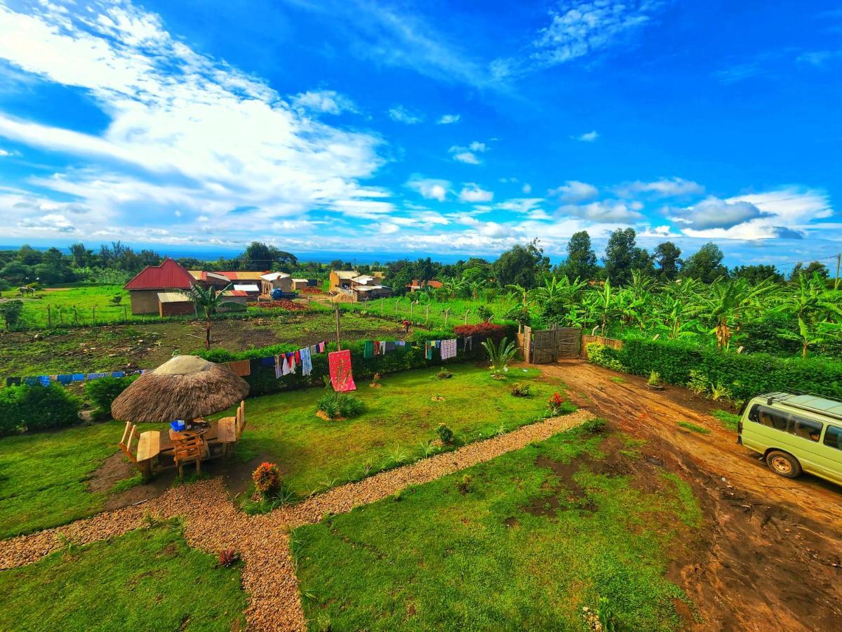 Lights Of Kazinga Orphanage And Homestay Rubirizi Exterior photo